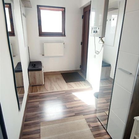 Charming Apartment In Villa Iasi Exterior photo